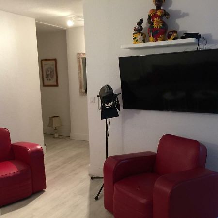 Les Orangers Apartment Saint-Raphael  Bagian luar foto