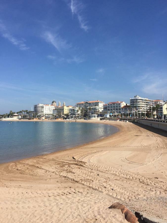 Les Orangers Apartment Saint-Raphael  Bagian luar foto
