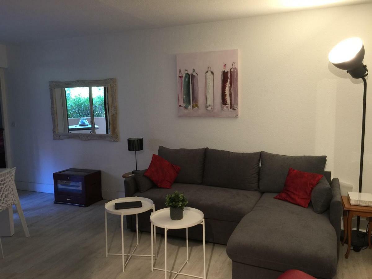 Les Orangers Apartment Saint-Raphael  Bagian luar foto