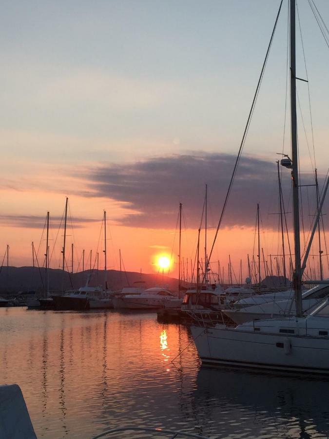 Les Orangers Apartment Saint-Raphael  Bagian luar foto